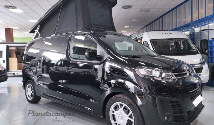 Spacetourer-Negra-1-825x483