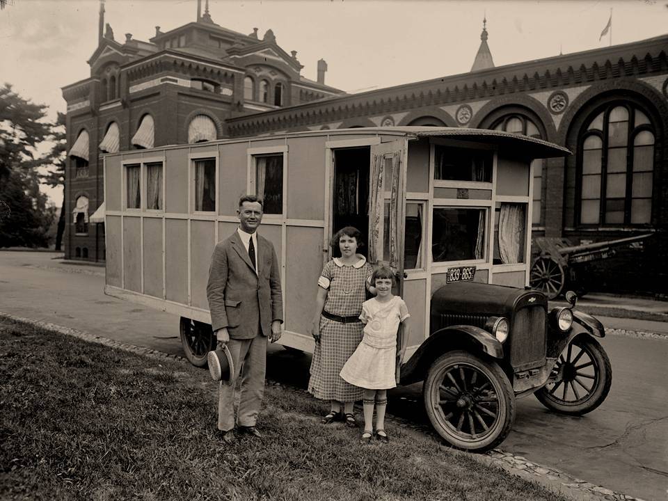 Autocaravana 1920