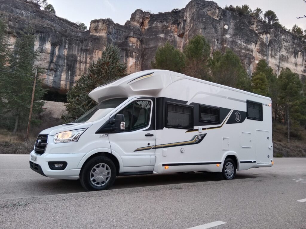 Alquiler de autocaravana Benimar Tesoro 463