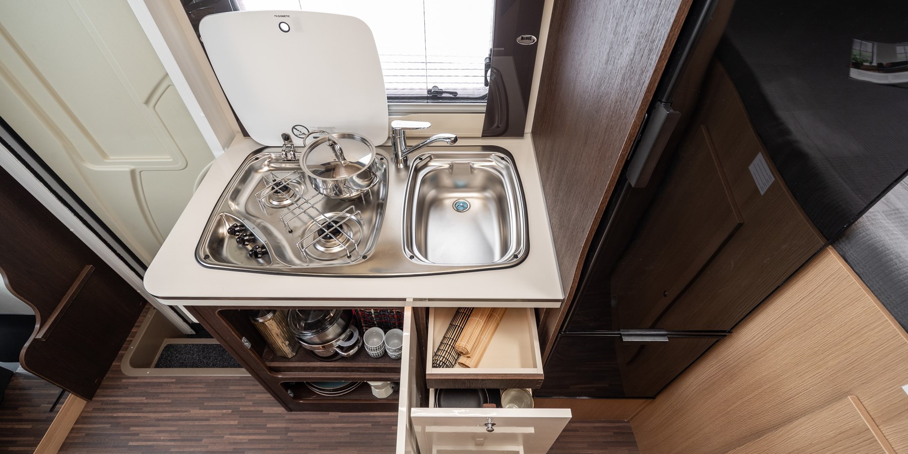 McLouis-Mc4-231-020_c1800x900