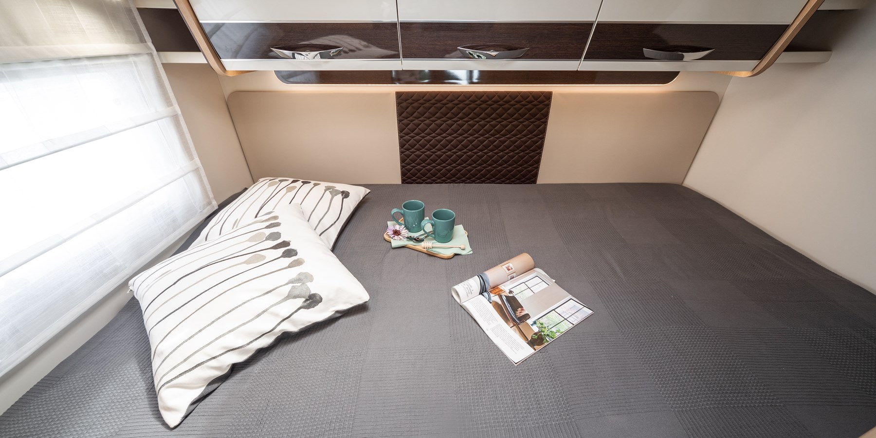 McLouis-Mc4-231-062_c1800x900