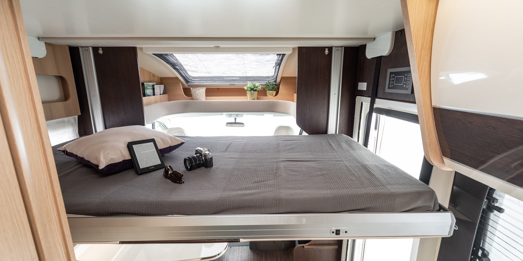 McLouis-Mc4-231-085_c1800x900