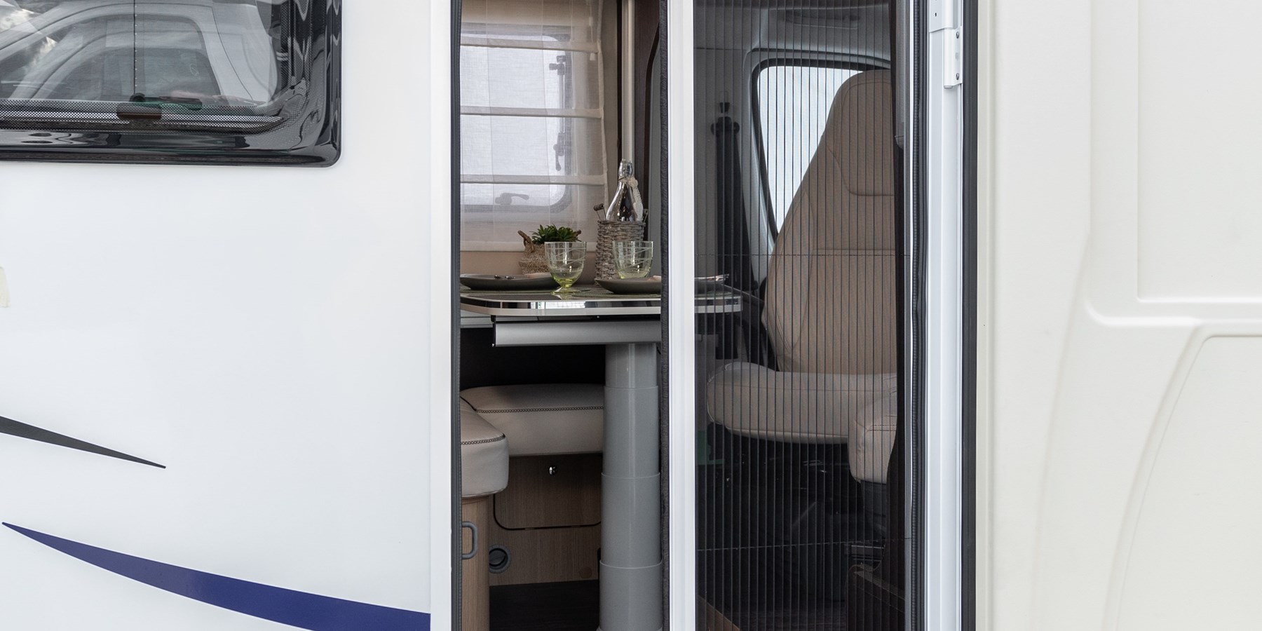 McLouis-Mc4-231-142_c1800x900